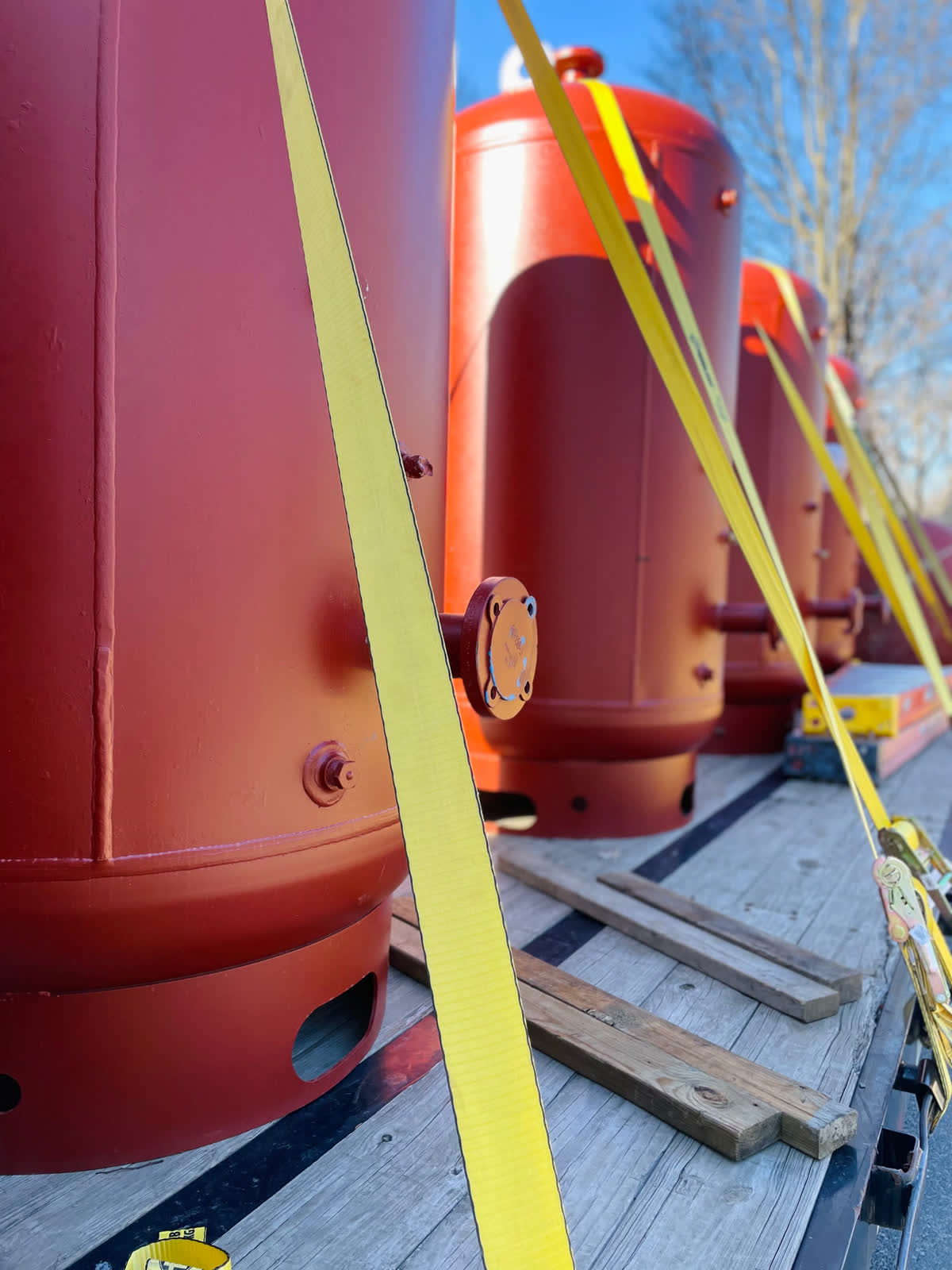 Equipment lift